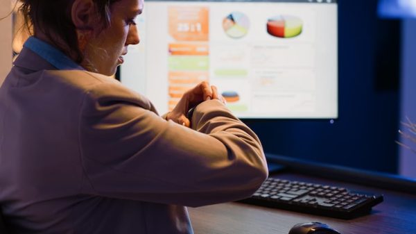 Source Credibility Evaluation